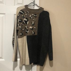 JODIFL Color Block Leopard Print Sweater Size L